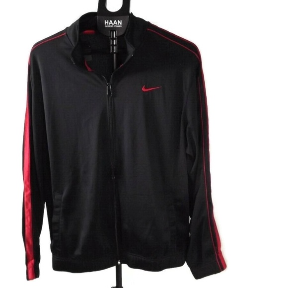 red and black nike jacket mens